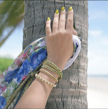 Load image into Gallery viewer, W5-191 Sea glass and White stone bead 5 rounds wrap bracelet
