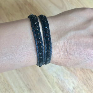 W2-011 Black crystal 2 rounds wrap bracelet