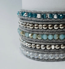 Load image into Gallery viewer, W5-243 Crystals 5 rounds  wrap Bracelet
