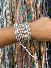 Load image into Gallery viewer, W5-258 Crystal  5 rounds wrap Bracelet

