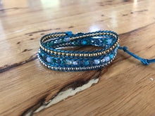 Load image into Gallery viewer, W3-093 Crystal 3 rounds wrap bracelet
