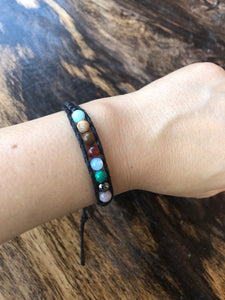 W1-021 Lucky stone 1 round wrap bracelet