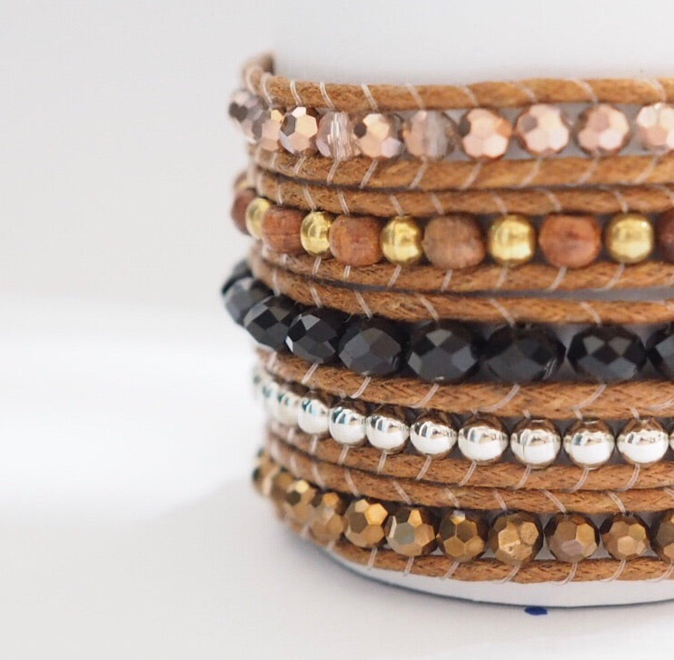 W5-249 Crystal and Wood 5 rounds wrap Bracelet